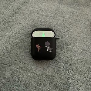 Tom and Jerry AirPod case cover